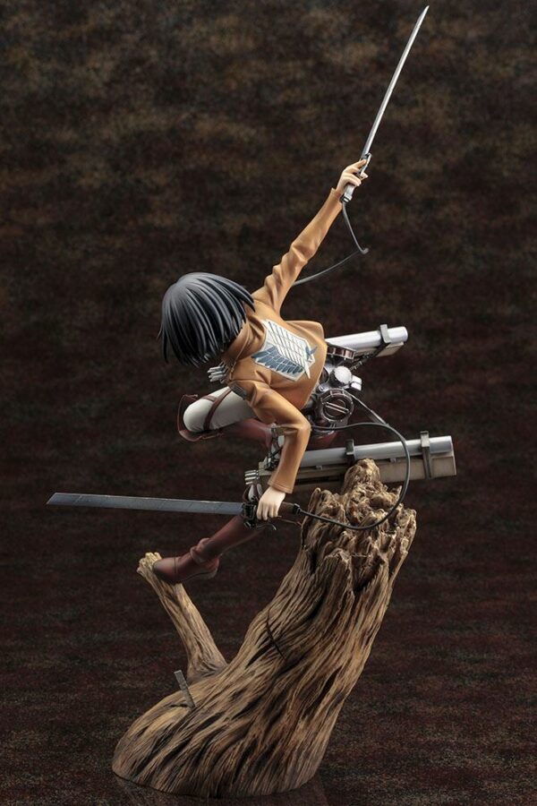 Figurine officielle Kotobukiya de Mikasa Ackerman du manga L'Attaque des Titans et disponible chez Galaxy Pop le magasin geek