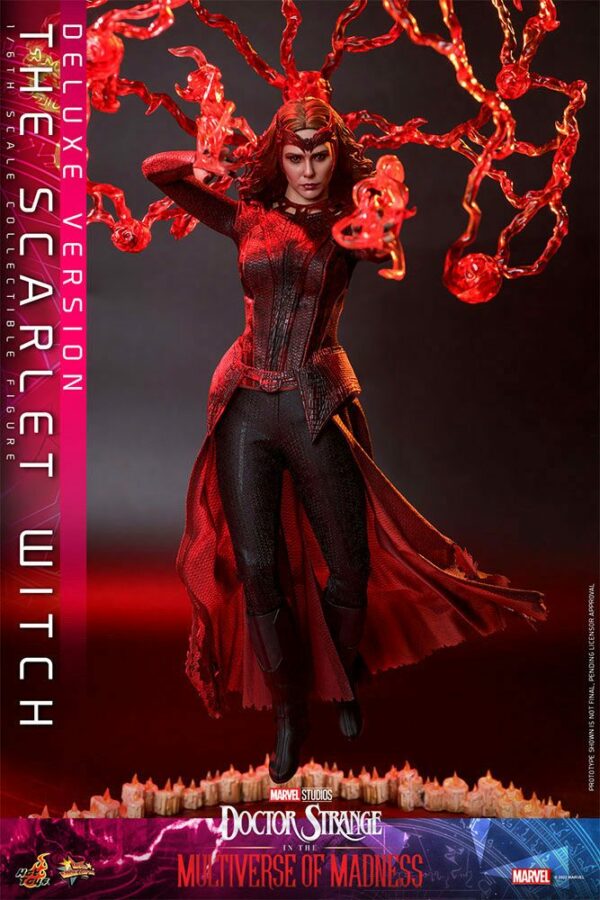 Statuette officielle de Scarlet Witch Deluxe du film Doctor strange in the multiverse of madness au format 1/6 par le Hot Toys disponible au magasin geek Galaxy Pop Montélimar
